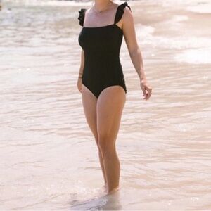 Albion the Mimi black ruffle one piece Swimsuit